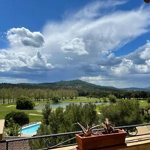 Sur Le Golf De Pont Royal Appartement Mallemort